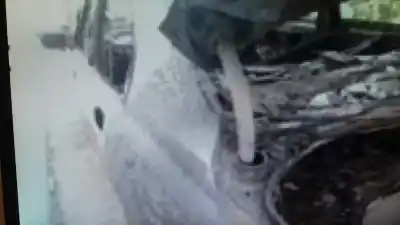 Véhicule à la ferraille bmw serie 7 (e65/e66) 745i de l'année 2003 alimenté n62 b44