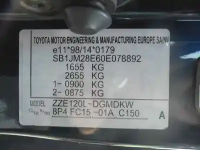 Veículo de Sucata toyota corolla (e12) 1.4 linea terra berlina do ano 2004 alimentado 4zzfe