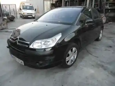 Véhicule à la ferraille citroen                                            c4 berlina                                                                                                                                                                                                                                                 collection                                                                                                                                                                                                                                                 de l'année 2006 alimenté 9hx (dv6ated4)