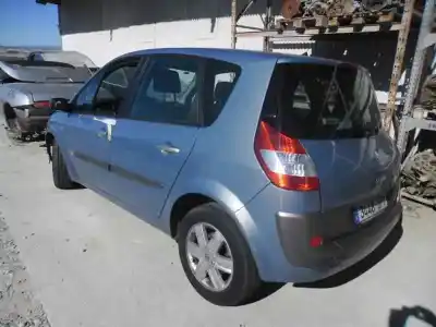 Veículo de Sucata RENAULT SCENIC II Confort Expression do ano 2005 alimentado F9Q 812