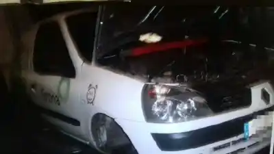 Утилизация автомобиля RENAULT CLIO II FASE II (B/CB0) Campus года 2006 питание K9K704