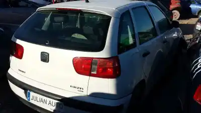 Veículo de Sucata SEAT IBIZA (6K1) Stella do ano 2002 alimentado AQM