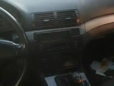 Sloopvoertuig bmw serie 3 compact (e46) 316ti van het jaar 2001 aangedreven n46b18a