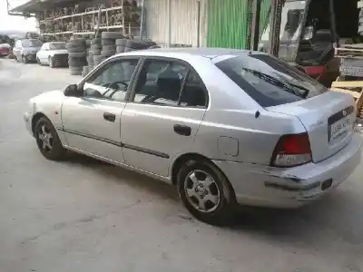 Veículo de Sucata hyundai accent (lc) gls do ano 2001 alimentado g4ea