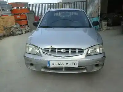Veículo de Sucata hyundai accent (lc) gls do ano 2001 alimentado g4ea