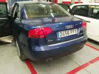 Veículo de Sucata AUDI A4 BERLINA (8E) 2.0 TDI do ano 2006 alimentado BRE