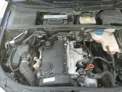 Veículo de Sucata audi a4 berlina (8e) 2.0 tdi do ano 2006 alimentado bre