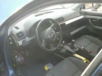 Veículo de Sucata audi a4 berlina (8e) 2.0 tdi do ano 2006 alimentado bre