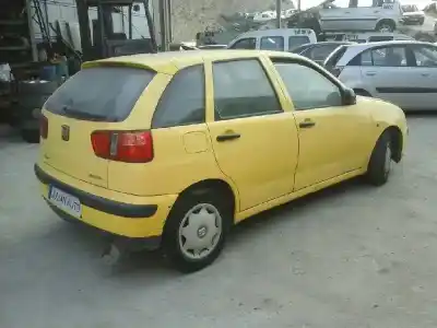 Veículo de Sucata SEAT IBIZA (6K1) Select do ano 2001 alimentado AUD