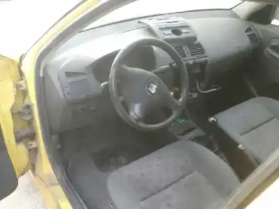 Veículo de Sucata seat ibiza (6k1) select do ano 2001 alimentado aud