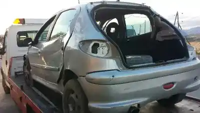 Здавання транспортного засобу peugeot                                            206 berlina                                                                                                                                                                                                                                                xs                                                                                                                                                                                                                                                         року 2006 потужний rhy (dw10td)