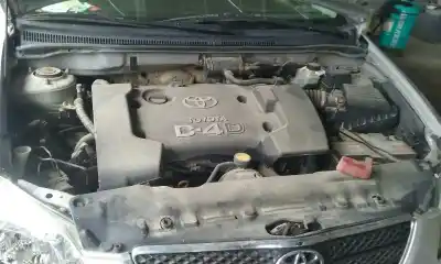 Veículo de Sucata toyota corolla (e12) 2.0 d-4d linea luna berlina do ano 2004 alimentado 1cdftv