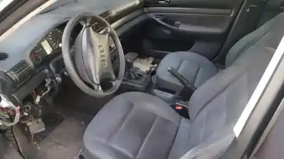 Verschrottungsfahrzeug audi a4 berlina (b5) 1.8 t des jahres 1996 angetrieben aeb