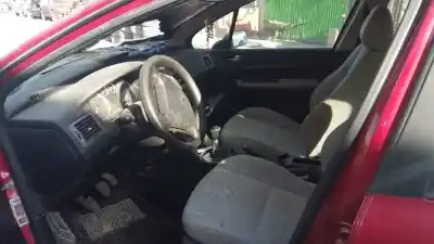 Vehicul casat peugeot 307 (s1) xt al anului 2004 alimentat rhs