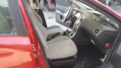 Vehicul casat peugeot 307 (s1) xt al anului 2004 alimentat rhs