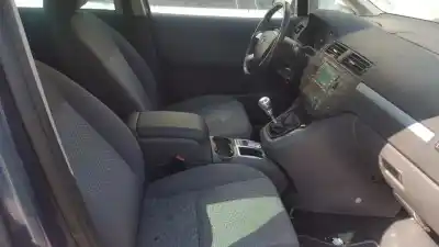 Здавання транспортного засобу ford                                               focus c-max (cap)                                                                                                                                                                                                                                          ambiente (d) року 2004 потужний g8da