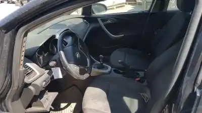 Здавання транспортного засобу opel astra j lim. enjoy року 2011 потужний a16xer