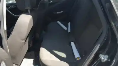 Здавання транспортного засобу opel astra j lim. enjoy року 2011 потужний a16xer