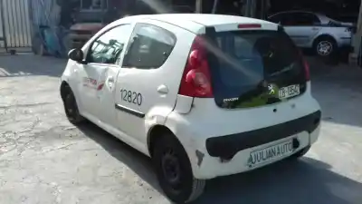 Veículo de Sucata peugeot 107 urban move do ano 2010 alimentado 8ht