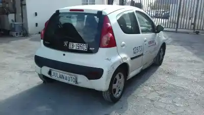 Veículo de Sucata peugeot 107 urban move do ano 2010 alimentado 8ht