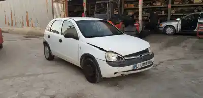 Здавання транспортного засобу opel corsa c club року 2003 потужний z12xe