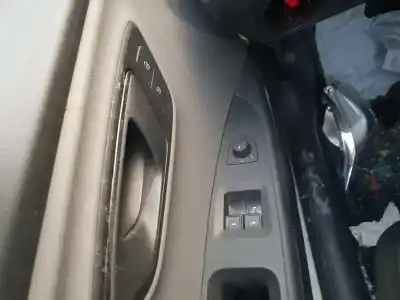 Veicolo di demolizione seat leon st (5f8) reference dell'anno 2015 alimentato clh