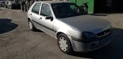 Здавання транспортного засобу FORD FIESTA BERLINA (DX) Básico року 2002 потужний RTN