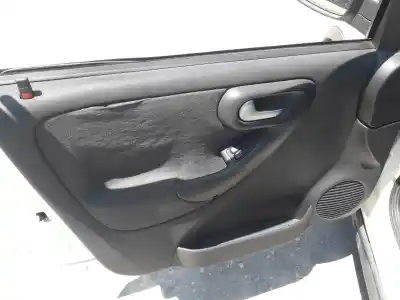 Veículo de Sucata opel corsa c club do ano 2002 alimentado z12xe