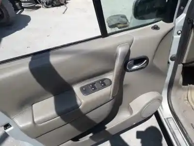 Scrapping Vehicle renault scenic ii grand confort expression of the year 2004 powered f9q812