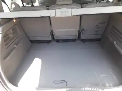 Scrapping Vehicle renault scenic ii grand confort expression of the year 2004 powered f9q812