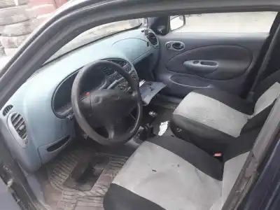 Здавання транспортного засобу ford fiesta berlina (dx) básico року 1996 потужний rtj