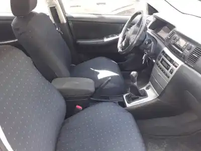 Scrapping Vehicle toyota corolla (e12) 1.6 16v of the year 2004 powered 3zzfe