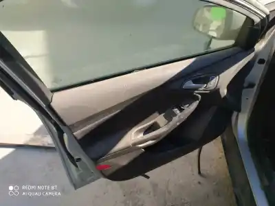 Sloopvoertuig ford focus lim. trend van het jaar 2017 aangedreven xwda