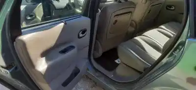 Veículo de Sucata renault scenic ii grand confort expression do ano 2004 alimentado 