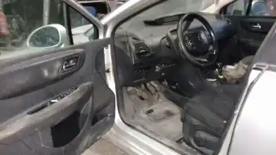 Scrapping Vehicle citroen c4 berlina vtr plus of the year 2004 powered 9hy