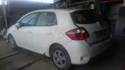 Veicolo di demolizione toyota auris hybrid active dell'anno 2011 alimentato 2zr