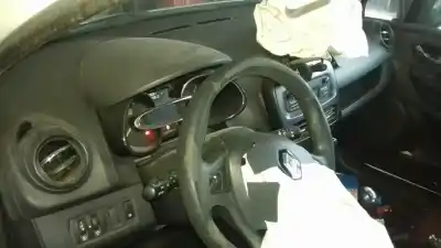 Sloopvoertuig renault clio iv business van het jaar 2014 aangedreven k9k608