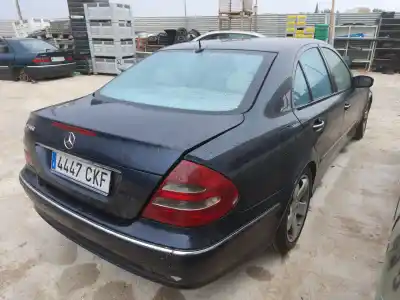 Здавання транспортного засобу mercedes-benz clase e (w211) berlina e 500 (211.070) року 2003 потужний 113967