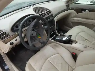 Здавання транспортного засобу mercedes-benz clase e (w211) berlina e 500 (211.070) року 2003 потужний 113967