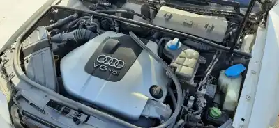 Veículo de Sucata audi a4 berlina (8e) 2.5 v6 24v tdi do ano 2002 alimentado ake
