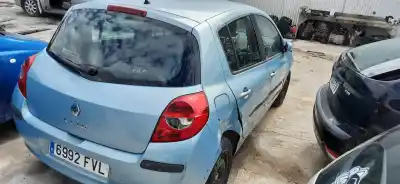 Veicolo di demolizione renault clio iii confort dynamique dell'anno 2007 alimentato k9k766