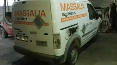 Veículo de Sucata ford tourneo connect (tc7) kombi b. corta (2006->) do ano 2004 alimentado r3pa