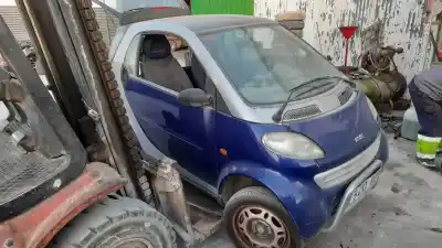 Scrapping Vehicle smart coupe edition bluemotion of the year 2000 powered g13