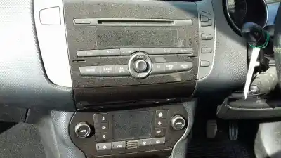 Veículo de Sucata fiat bravo (198) 1.6 16v dynamic multijet (77kw) do ano 2009 alimentado 198a3000