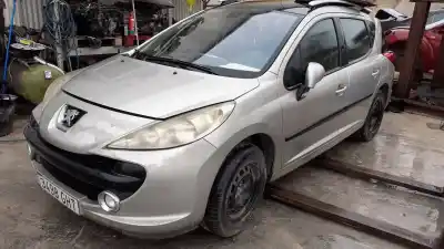 Veículo de Sucata peugeot 207 confort do ano 2008 alimentado 8fs