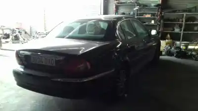 Scrapping Vehicle jaguar x-type 2.2 d classic of the year 2006 powered bg