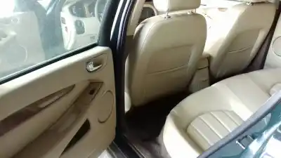 Scrapping Vehicle jaguar x-type 2.2 d classic of the year 2006 powered bg