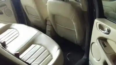 Scrapping Vehicle jaguar x-type 2.2 d classic of the year 2006 powered bg