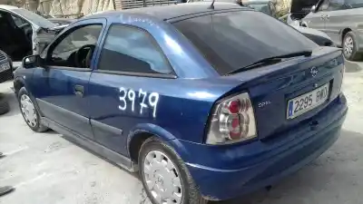 Vehículo de desguace opel astra g berlina club del año 2002 con motor z16se