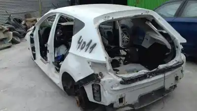 Véhicule à la ferraille seat leon (5f1) style de l'année 2016 alimenté 